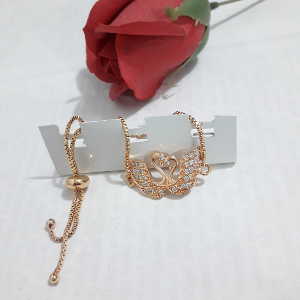 Gelang permata serut sepasang angsa warna emas dewasa.