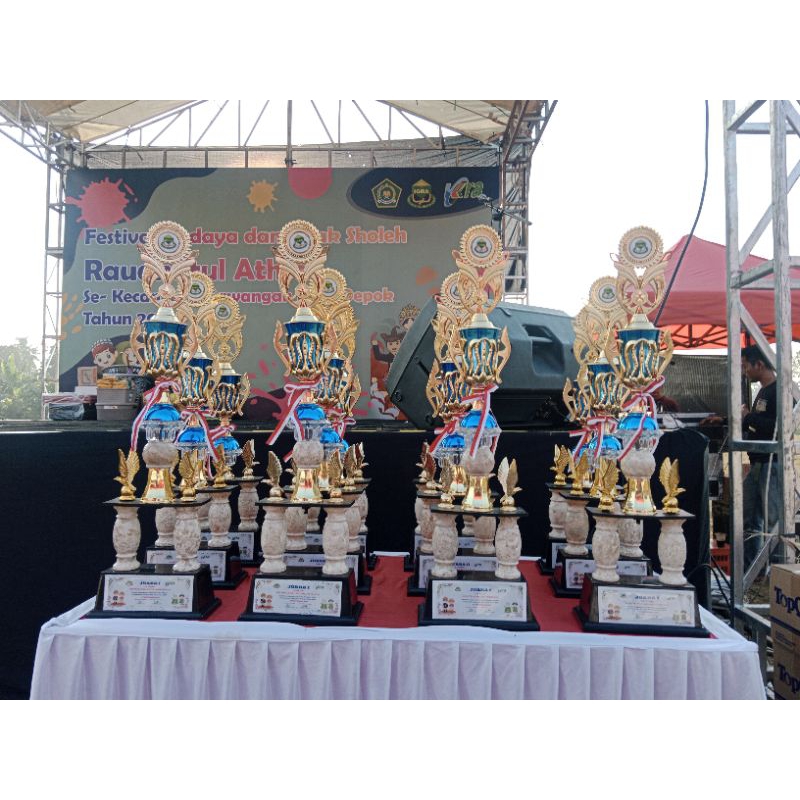 Piala/Trophy Kaki 2 Marmer Juara 123