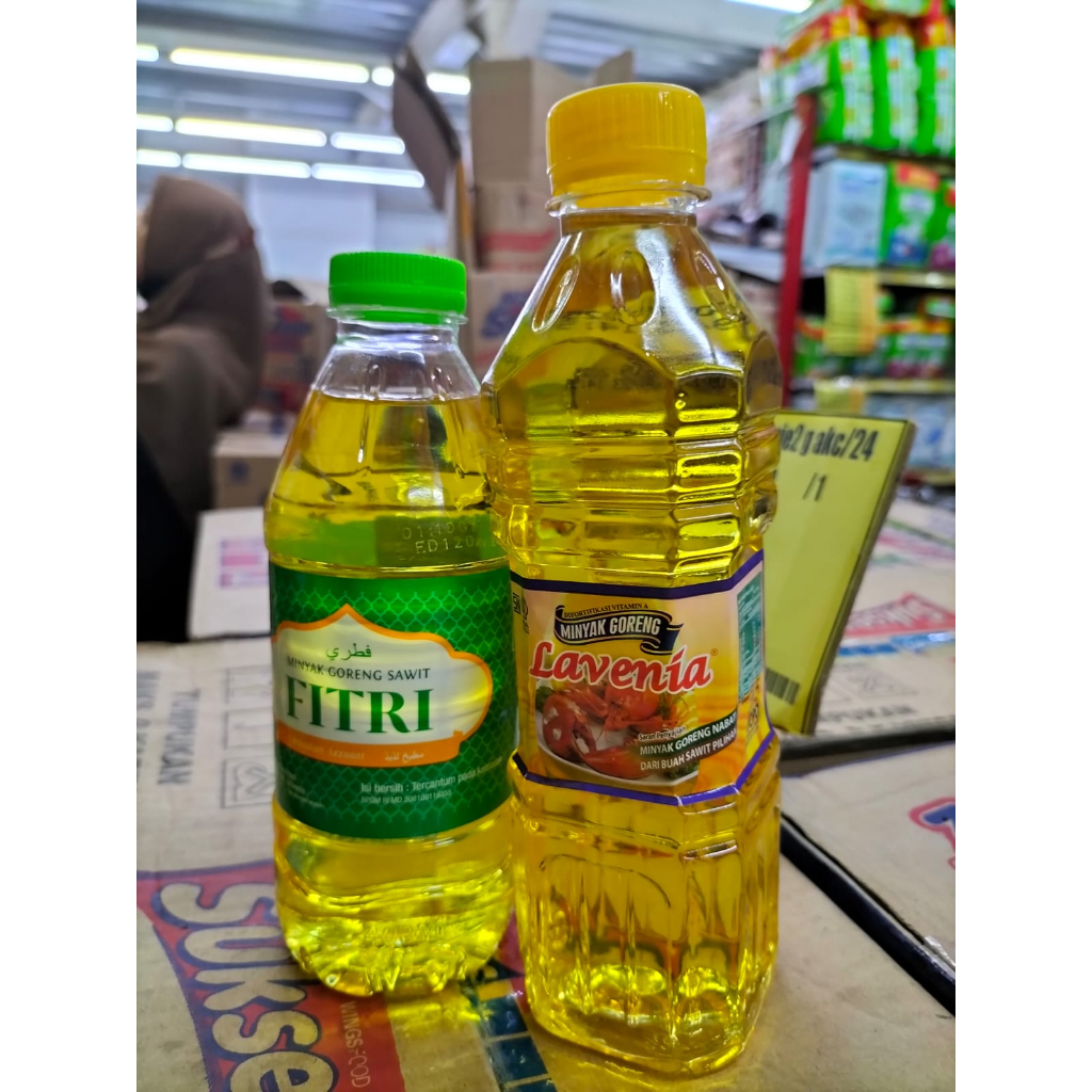 

Minyak Goreng Kemasan Botol 450ml | FITRI, LAVENIA