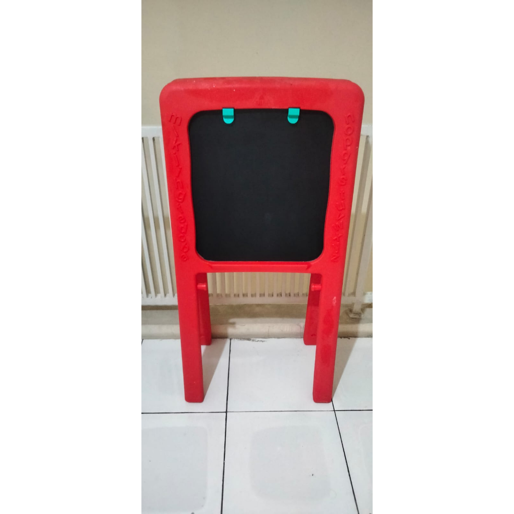 Papan Tulis Berdiri anak anak Preloved