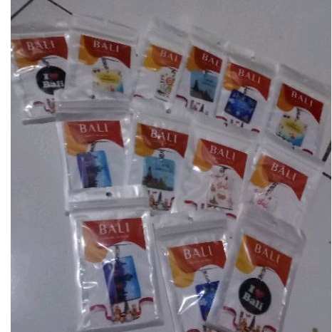 SOUVERNIR/OLEH OLEH GANTUNGAN KUNCI BALI