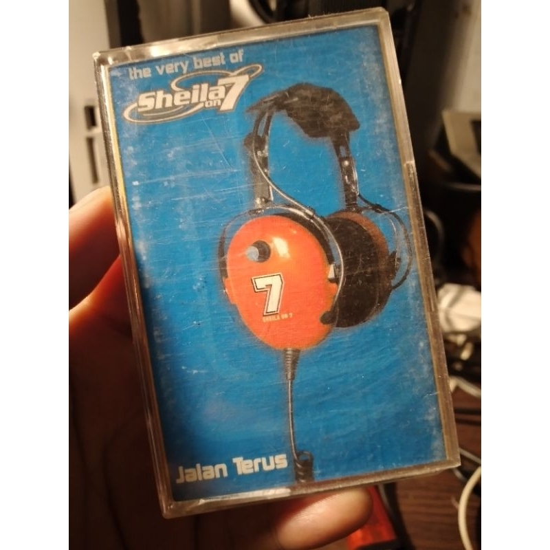 sheila on 7 - jalan terus (kaset pita)