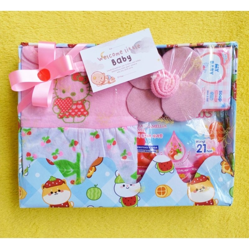 

HAMPERS BABY KADO BABY PARCEL BABY PEREMPUAN