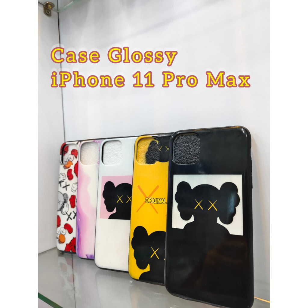 CASE GLOSSY IPHONE 11 PRO MAX / CASING GAMBAR KARL IPHONE 11 PRO MAX