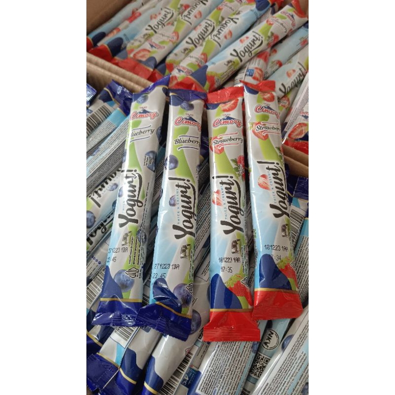 

CIMORY YOGHURT STICK isi 10 Cemilan Sehat