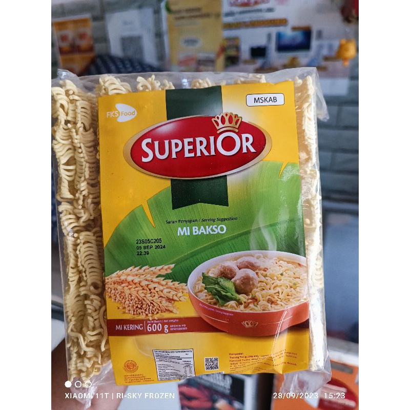 

SUPERIOR Mie Kering / Mie Bakso 600g isi 12