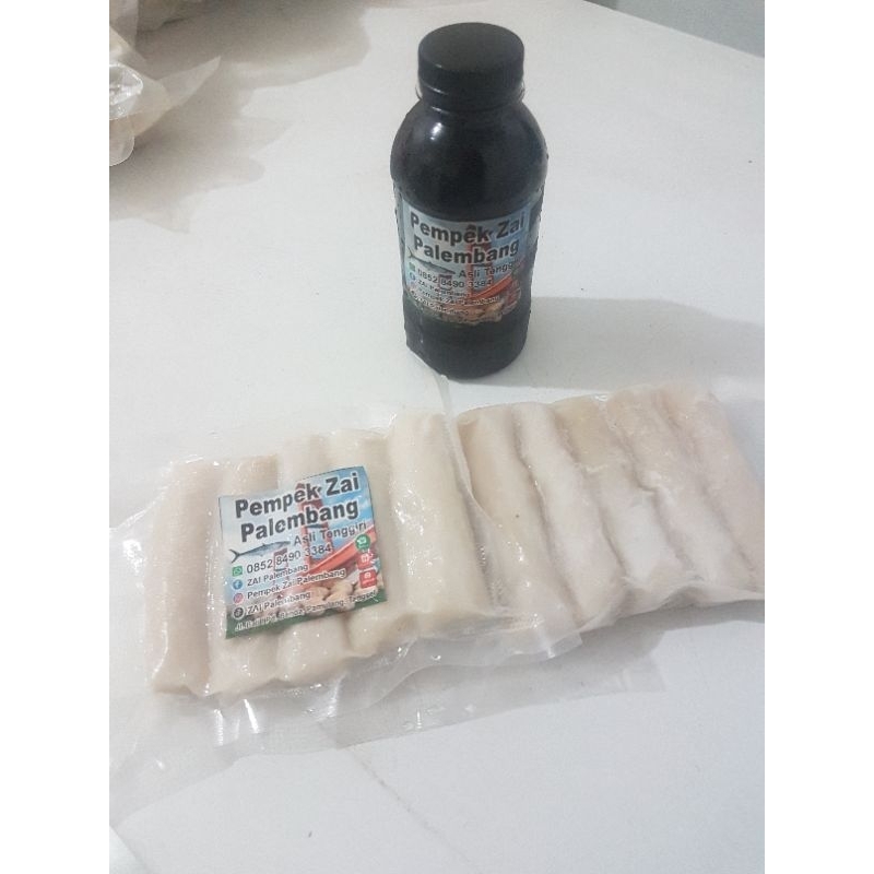 

Pempek Lenjer kecil isi 10 + cuko 150 ml