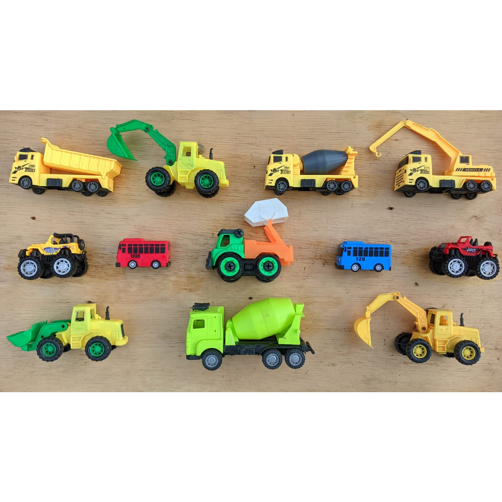 MURAH 10 video jasa pembuatan konten youtube  MENCARI MAINAN DI SUNGAI bebas pelanggaran