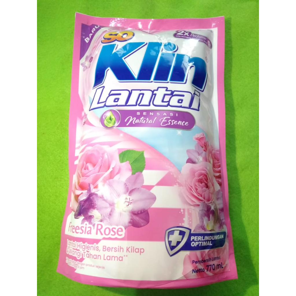 SoKlin Lantai Refill Jumbo 770ml Rose pink