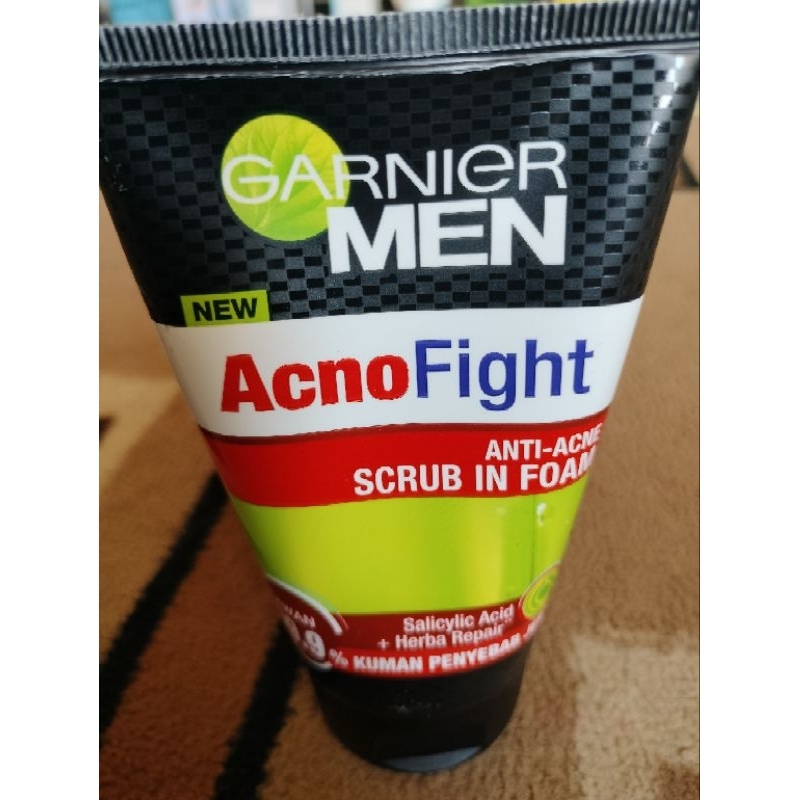 Garnier Men AcnoFight
