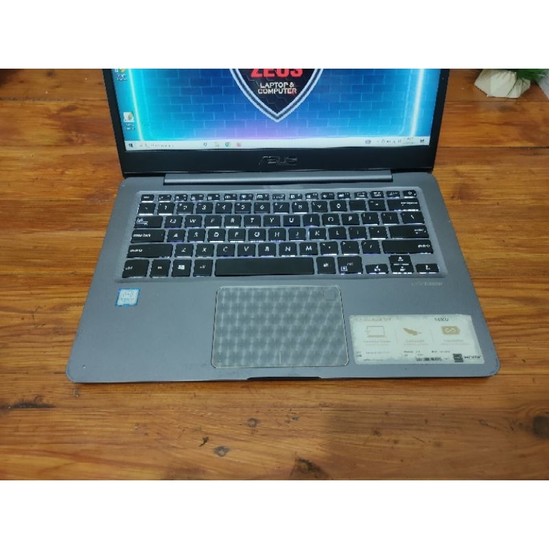 Laptop Second Asus S406U Core i3 Generasi 7