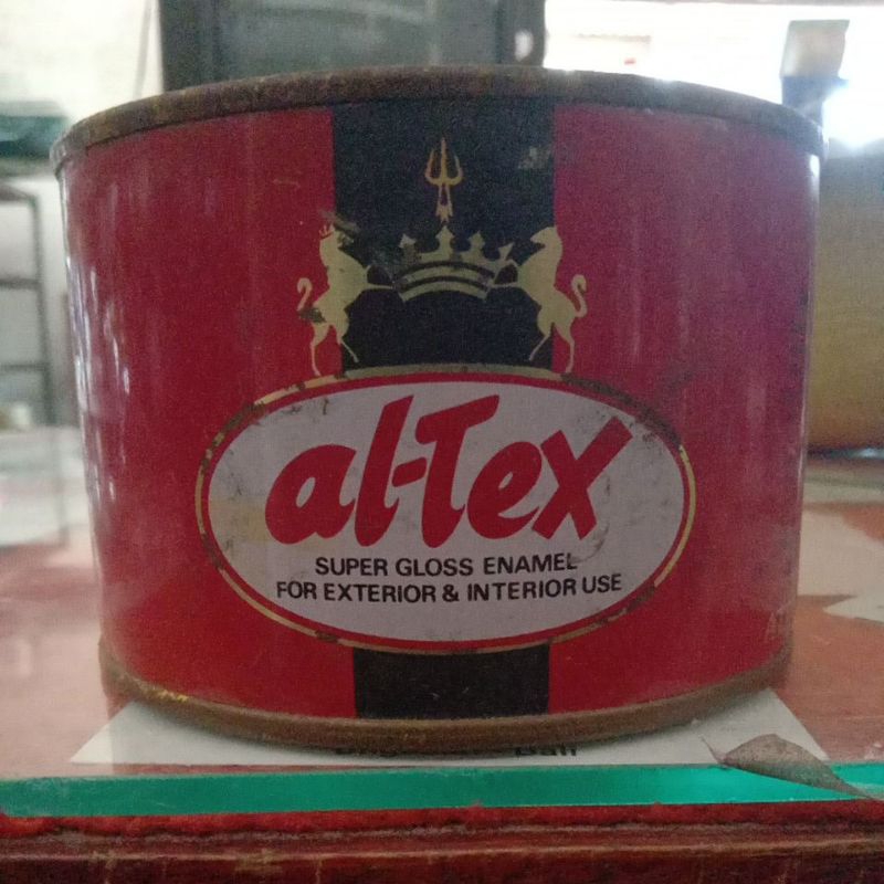 Cat Kayu & Besi Altex Synthetic