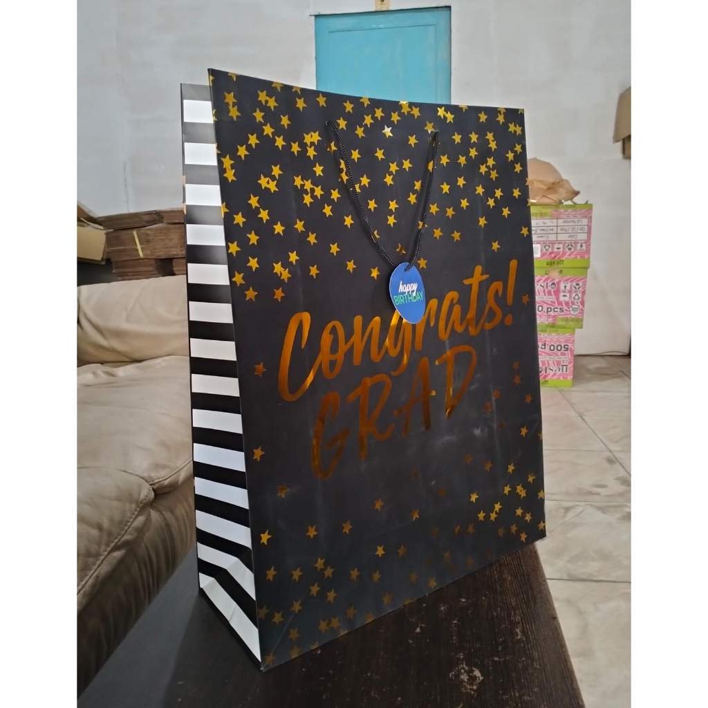 

PAPERBAG TALI SUPER 43X17X56 CM MOTIF EXPORT FLOMO 1pcs