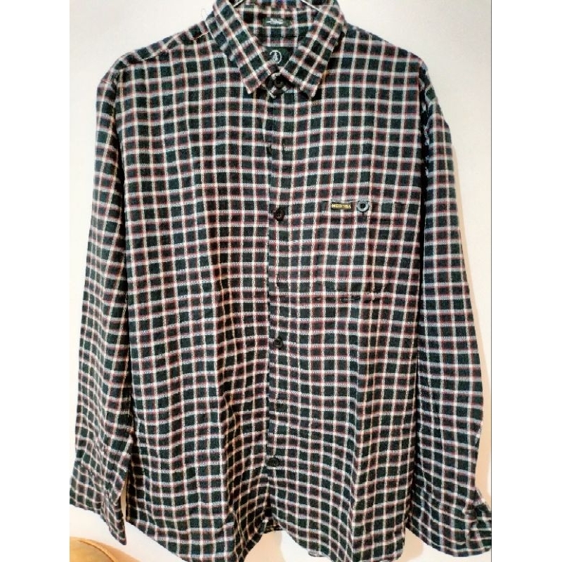 KEMEJA PANJANG KOTAK VOLCOM SECOND PRELOVED