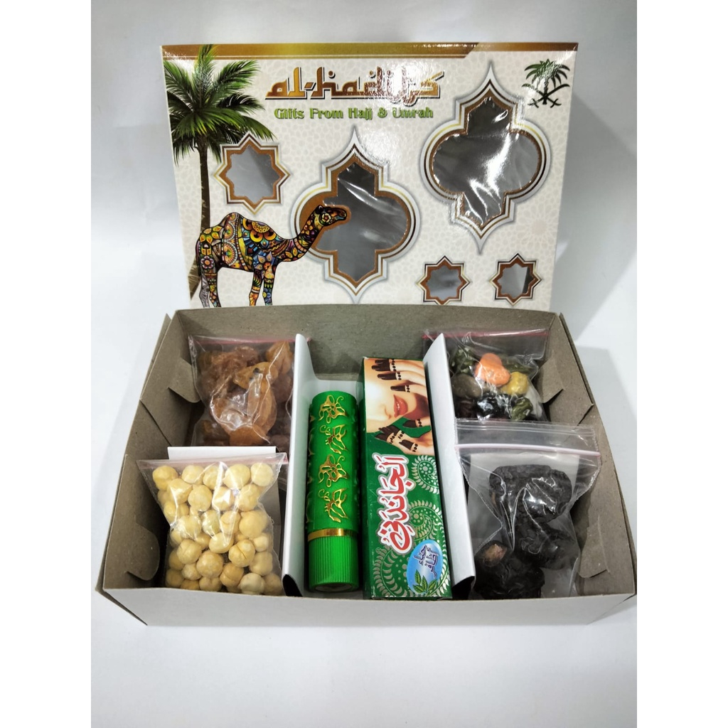 

PAKET HAMPERS TANPA ZAMZAM / Oleh Oleh Haji dan Umroh/ Coklat krikil + Pacar Henna Chadni + Lipstik