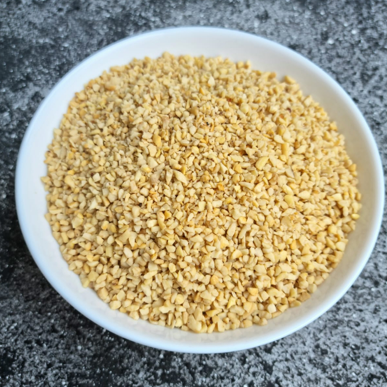 

Kacang Mete Menir Mede Halus 1kg Baby-Bits-1 Mentah