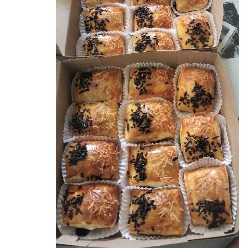 

Kue Basah Bolen Bandung