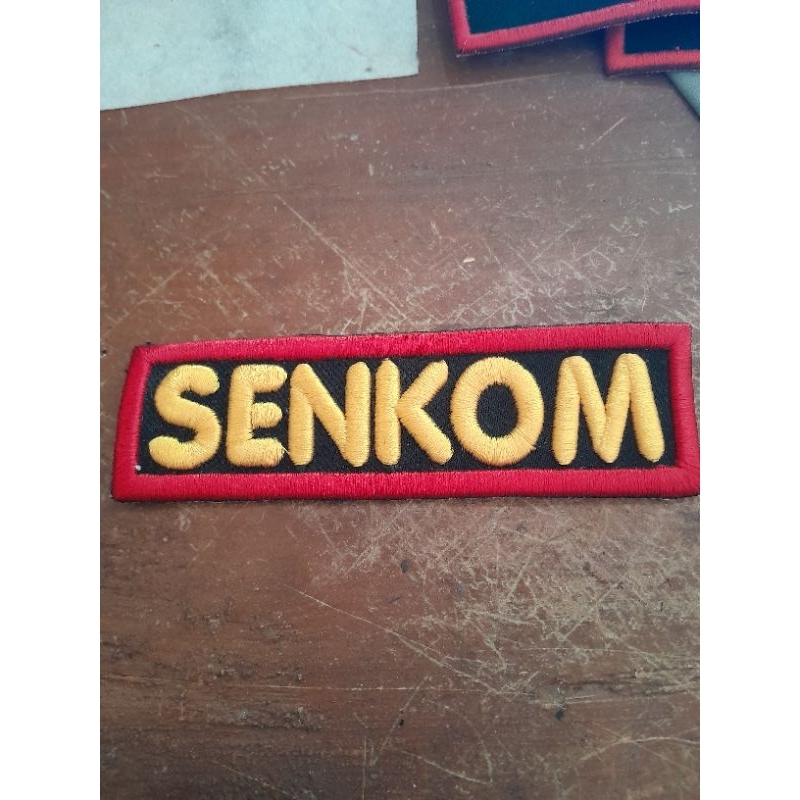 logo tulisan senkom/nama tag senkom timbul 3d
