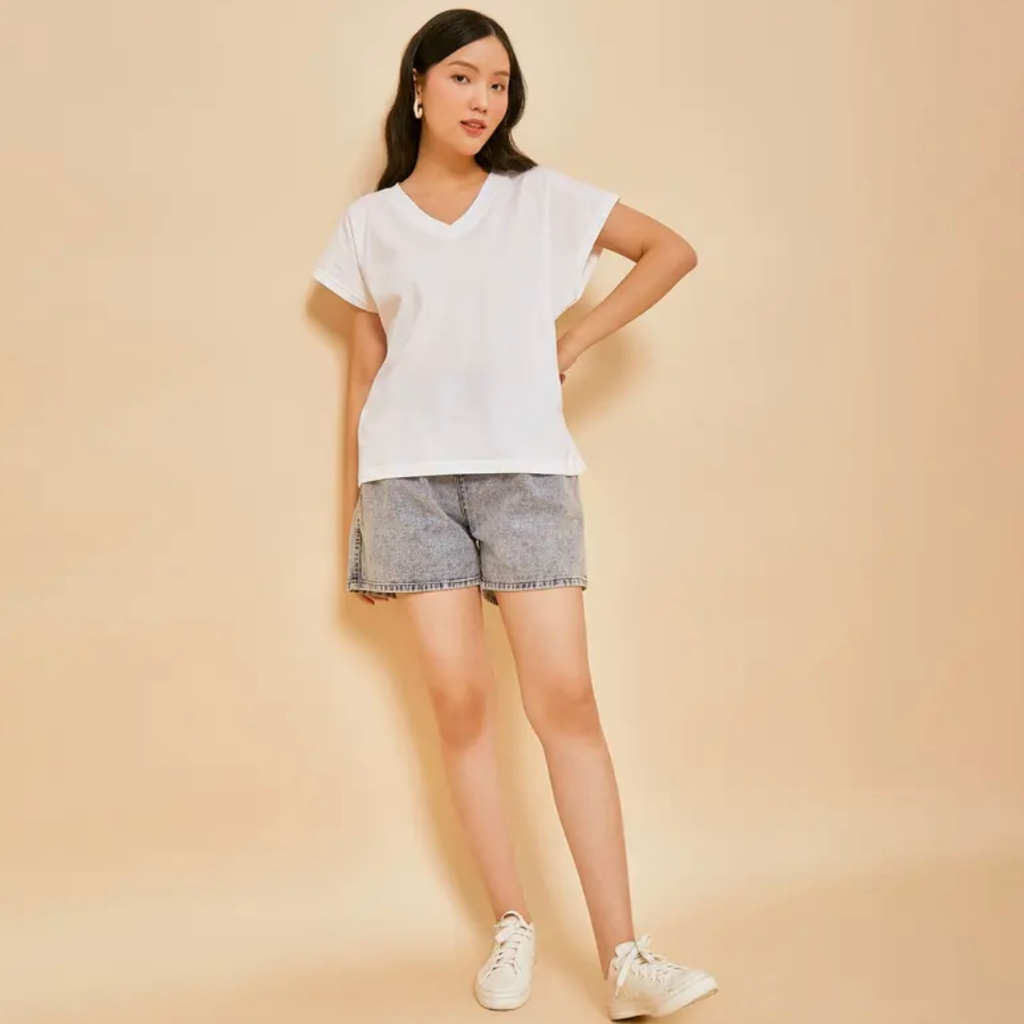 [Qlassuale] Baju Atasan Kaos Polos Casual Wanita Bahan Katun/Basic Oversize V-neck Tshirt
