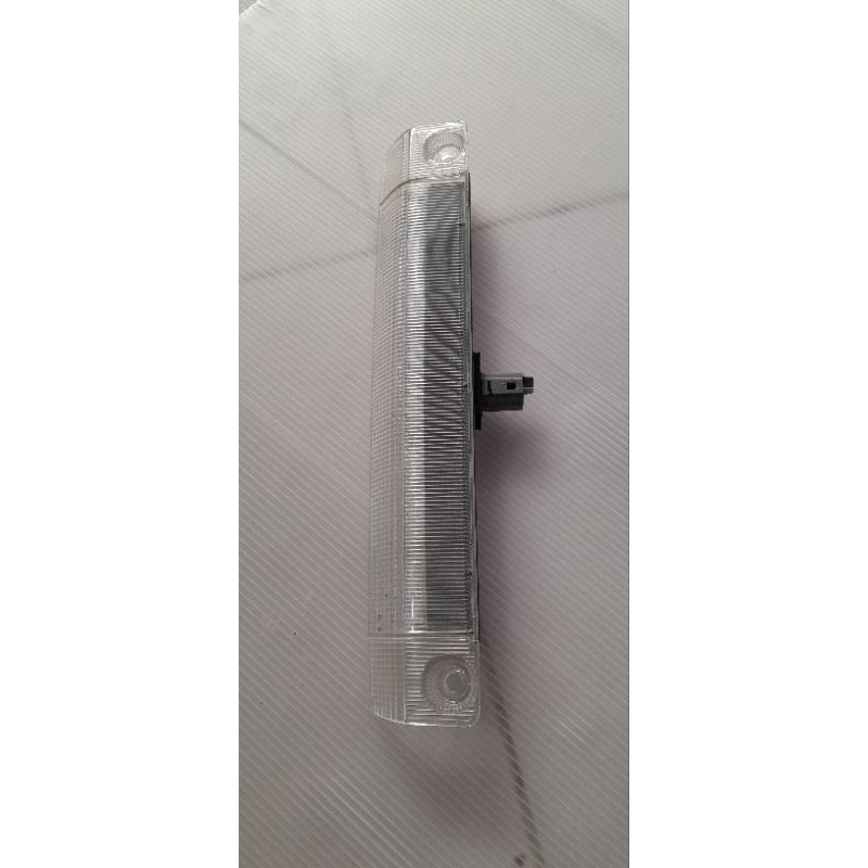 lampu spoiler innova reborn fortuner vrz