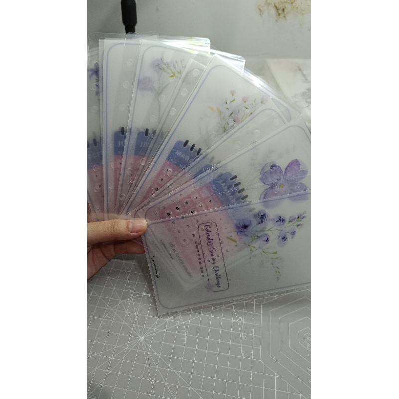 

Calendar / Kalender saving challenge amplop laminasi a6 set free paperclip