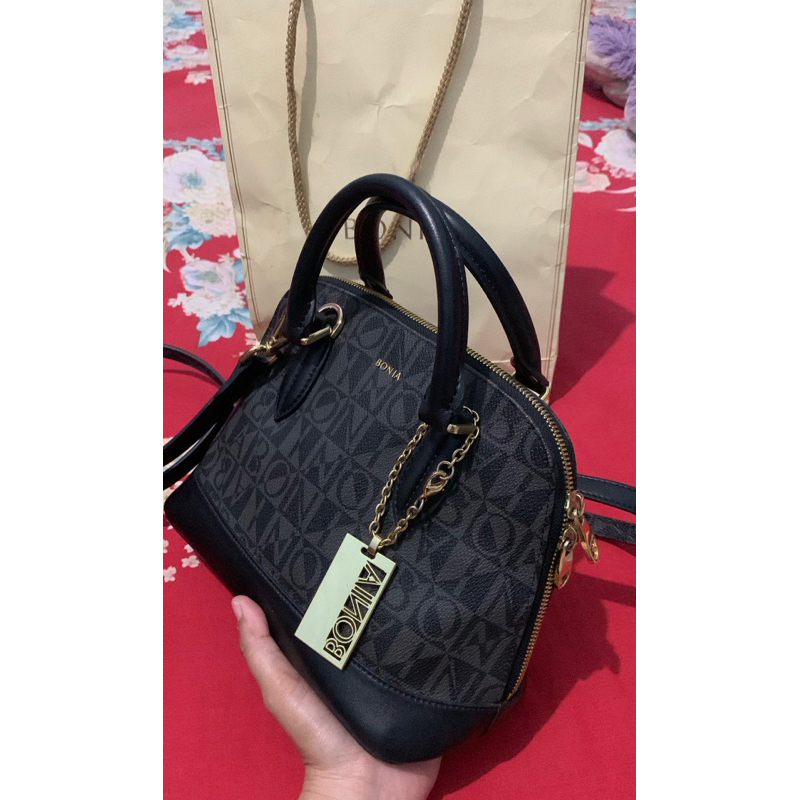 tas Alma hitam bonia original