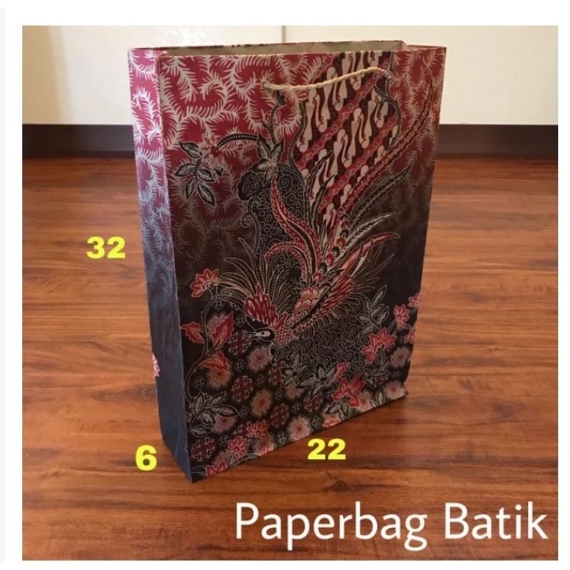 

KELIPATAN ORDER 20 PCS Paper Bag Batik Merah 22x6x32 Paper bag Batik Tas kertas Goodie Bag Shopping Bag Paper bag motif