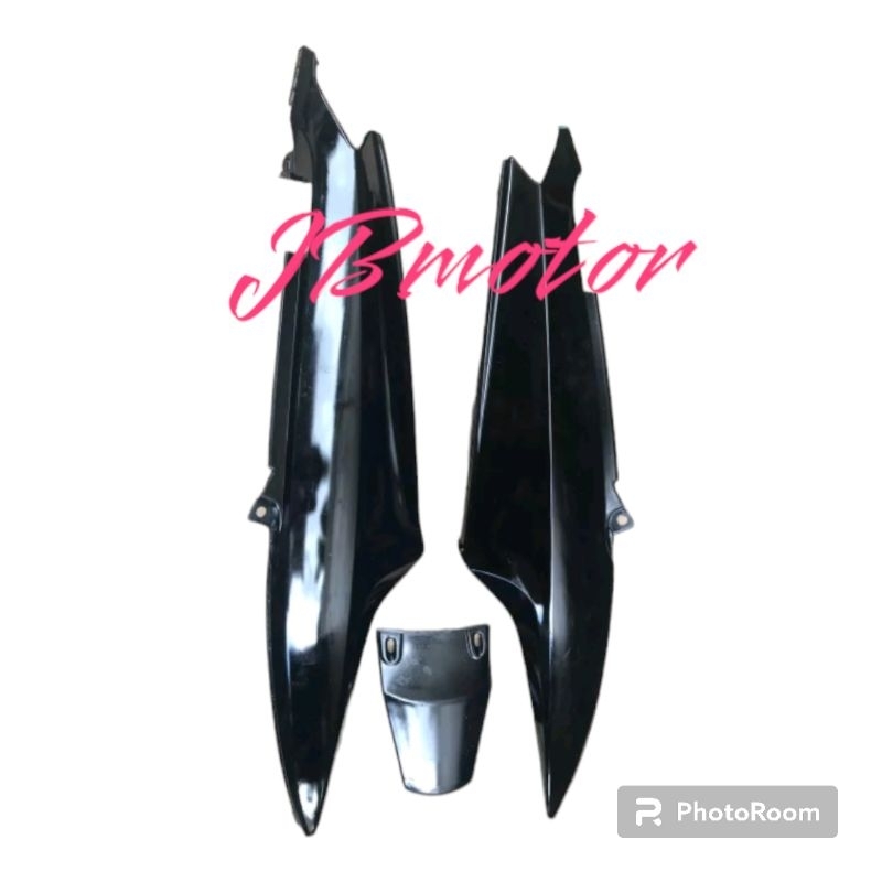 Body Mio sporty hitam