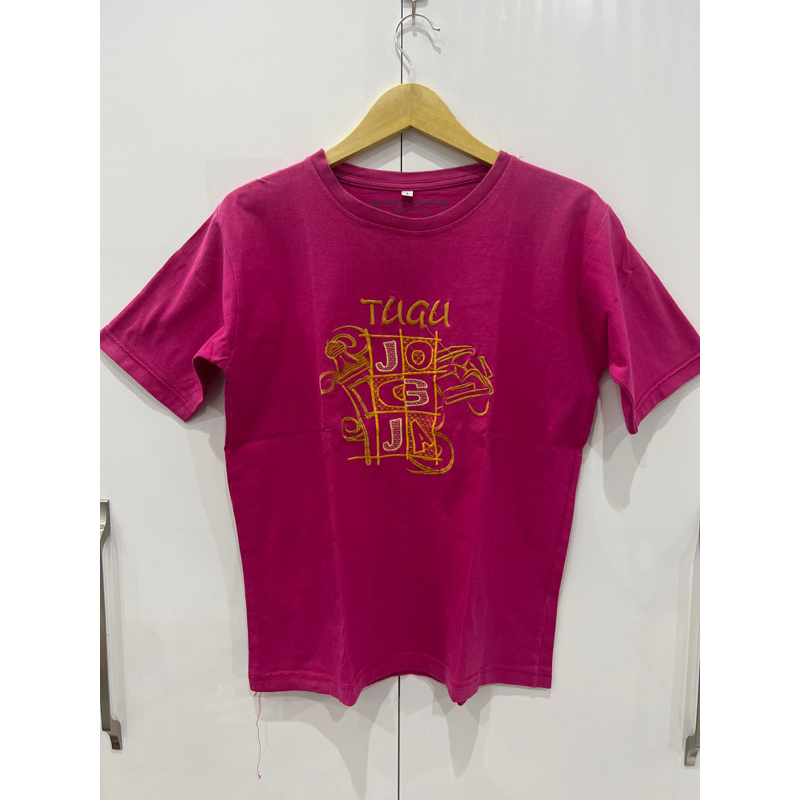 preloved kaos tugu jogja