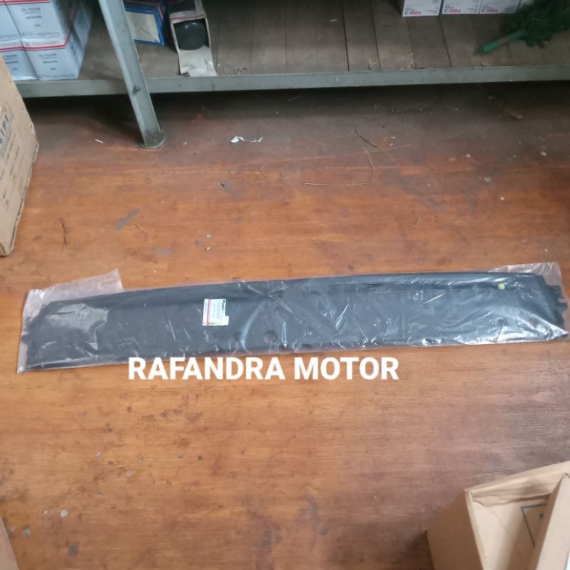 GARNISH DEPAN PANEL WIPER CANTER 110PS/125PS/136PS(MK548640)ORIGINAL KTB