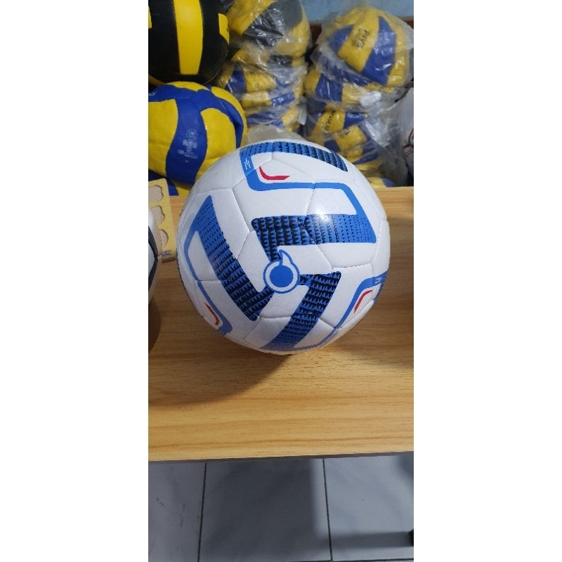 BOLA FUTSAL ORTUSEIGHT SIZE 4 JAHIT POMPA+PENTIL