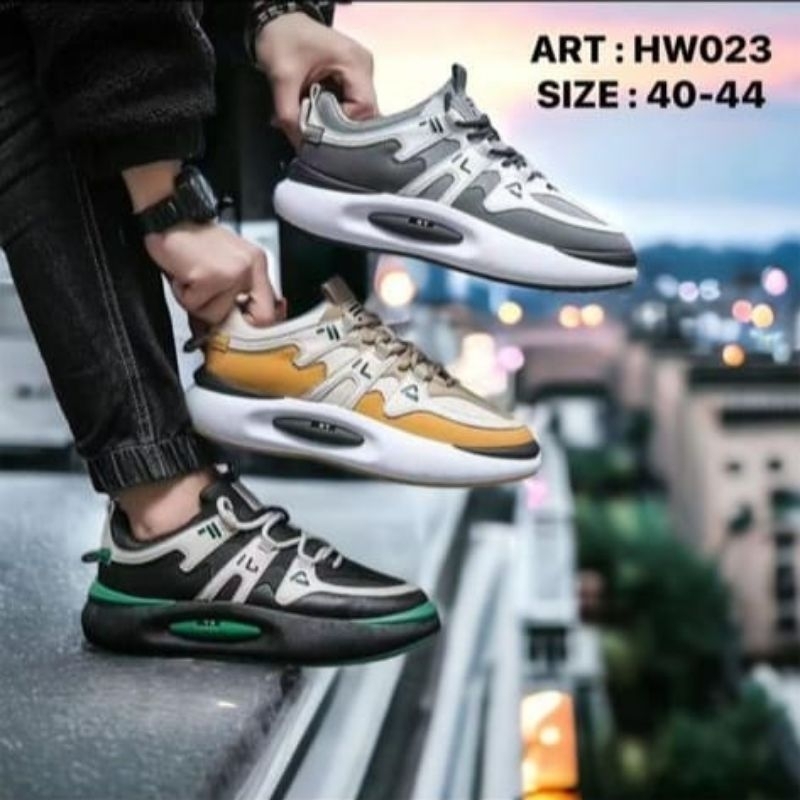 Sepatu Sneakers Pria/Sepatu olahraga pria Import HW023