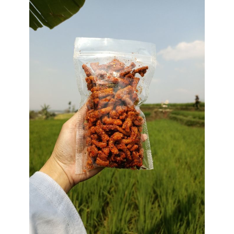 

Usus Ayam Crispy Pedas Daun Jeruk 100 gram