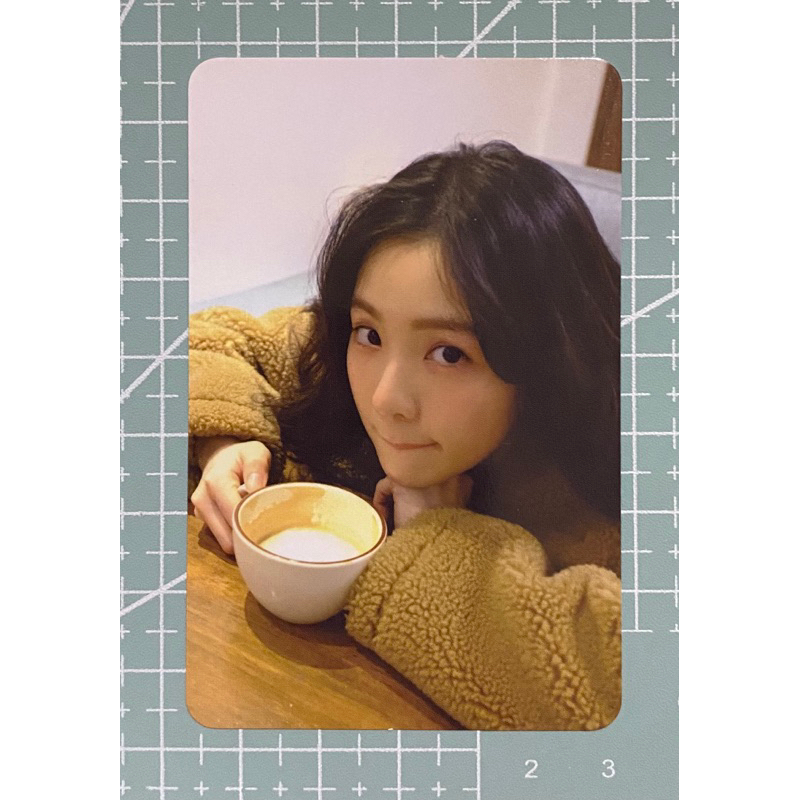 Irene latte photocard red velvet official rv queendom album seulgi pc wendy joy yeri