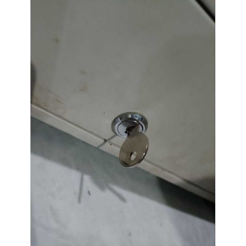 Dudukan kunci laci + kunci mesin kasir sharp xe a207