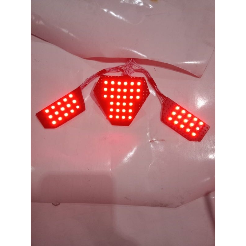 LAMPU STOPLAMP RUNNING VARIO 125/150 LED OLD