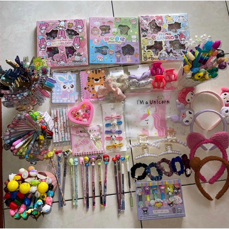 

Paket Timbangan PREMIUM 1000gr Alat Tulis mix Accessories