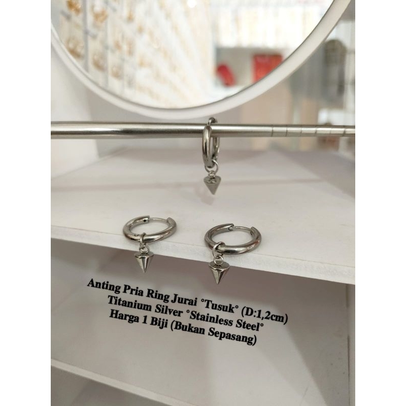 Anting ring pria jurai stainless steel ala korea