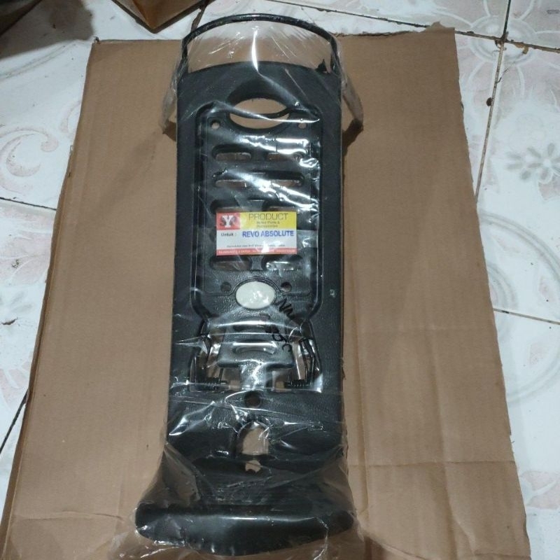 Bagasi Tengah Revo Absolute