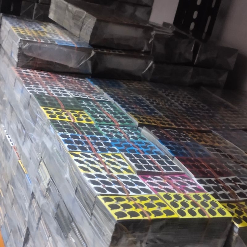 mainan gosokan bom 2000 kupon 15titik gosok gosok bom tengkorak berhadiah zonk