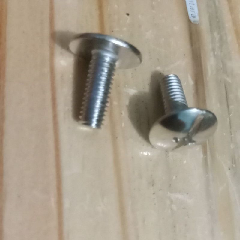 baut bodi Honda m6x1.6cm kepala lebar obeng plus