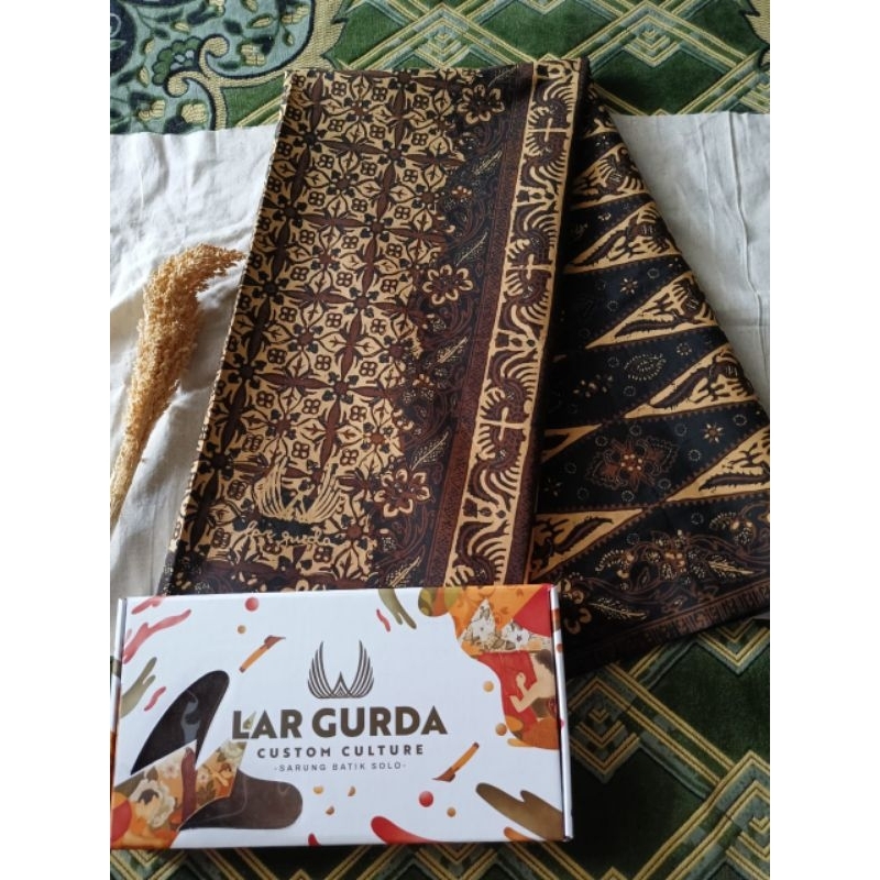 Sarung batik Lar Gurda Kesikan Series Original Lar Gurda