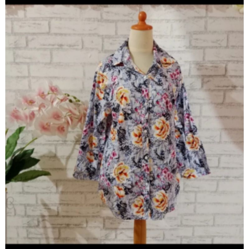 kemeja bunga wanita big size/kemeja kantor wanita big size