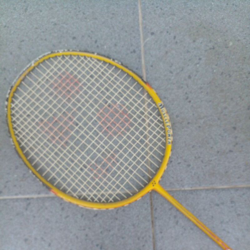 Raket Badminton yonex muscle power 99 SP