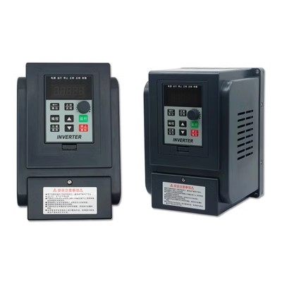 Versi Bahasa InggrisInverter Frekuensi Converter VFD Konverter Inverter AT4 1.5kw/2.2kw input 1phase