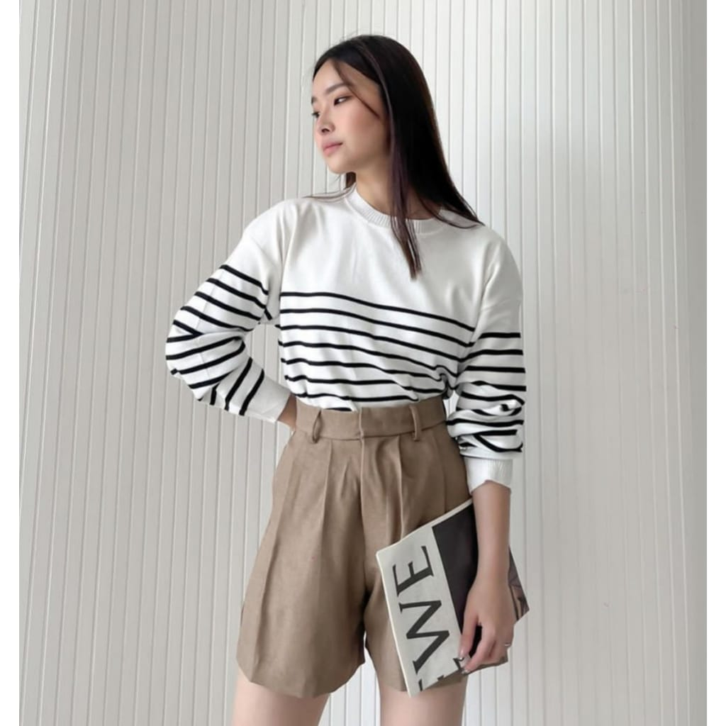 Lavela sweater rajut wanita motif garis garis