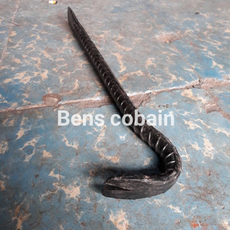 Linggis Besi 19 mm Linggis Cabut Paku Linggis Puput