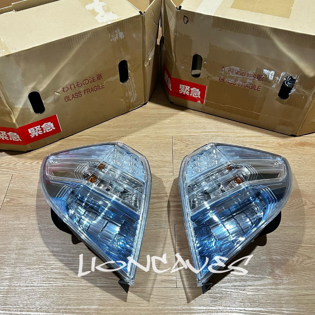 Original Stoplamp Jazz Fit Hybrid GP4 GE8 Gresh New 100% - Made in Japan