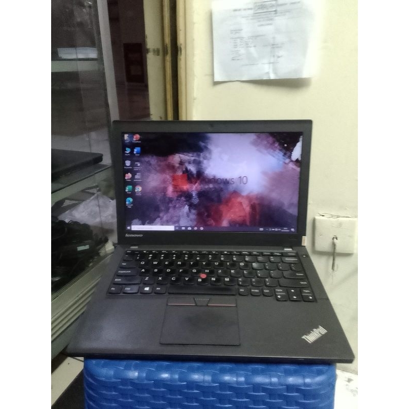 Lenovo ThinkPad X250 i5 RAM 8GB SSD 256GB Laptop Second Notebook 12.5"