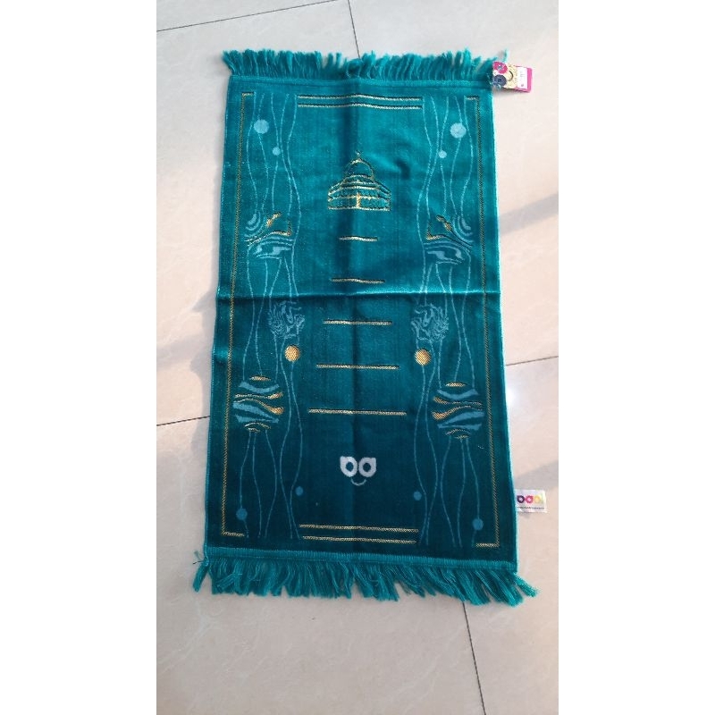 Sajadah anak Rabbani